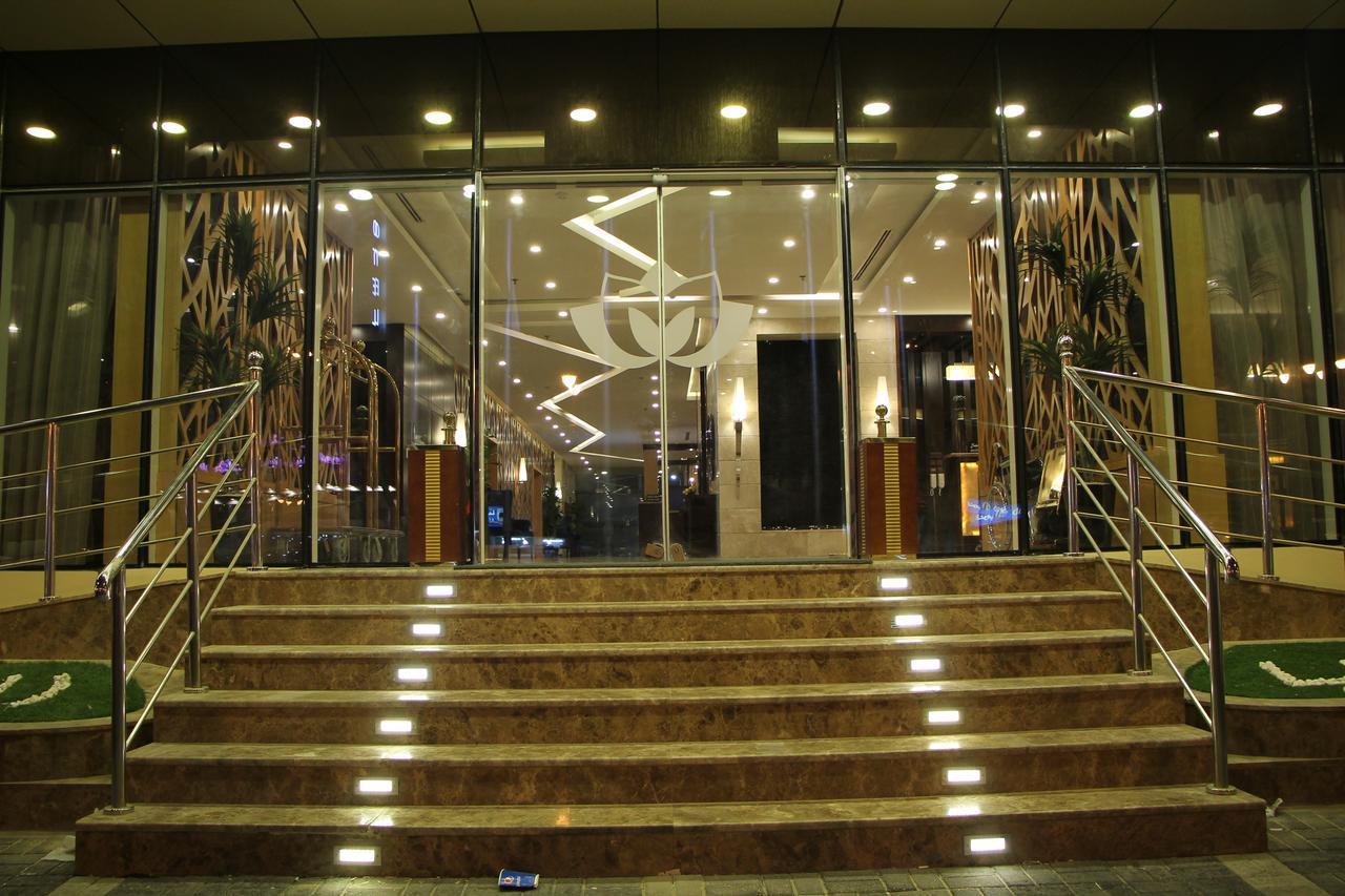 ホテル アル ムハイブ レジデンス アル ジュバイル Al Al Jubail エクステリア 写真